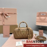 미우미우 MIUMIU 마테라쎄 핸드백 스몰