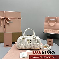 미우미우 MIUMIU 마테라쎄 핸드백 스몰
