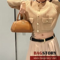 미우미우 MIUMIU  토트백