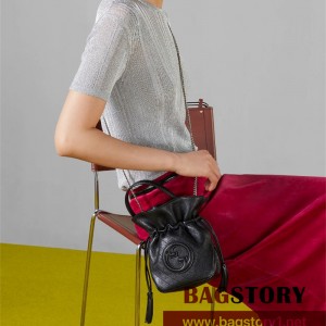 구찌 GUCCI 구찌 블론디 미니 버킷백 760313