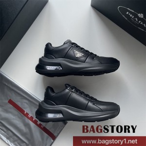 프라다 PRADA 스니커즈 운동화 신발