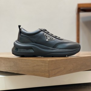 프라다 PRADA 남성 로고 스니커즈 운동화 신발