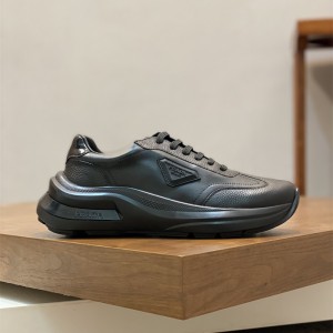 프라다 PRADA 남성 로고 스니커즈 운동화 신발