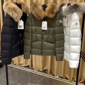 몽클레어 MONCLER 패딩