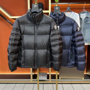 몽클레어 MONCLER 패딩