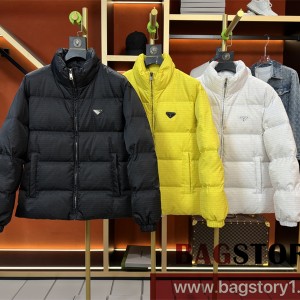 프라다 PRADA 패딩