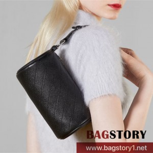 구찌 GUCCI 블론디 미니 숄더백 760170