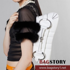 구찌 GUCCI 홀스빗 체인 미디움 숄더백 764255