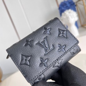 루이비통 Louis Vuitton 파이럿 반지갑  M82556