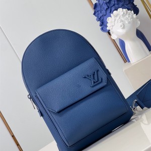 루이비통 Louis Vuitton 파일럿 슬링백 M23765
