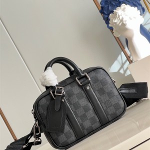 루이비통 Louis Vuitton 나노 포르테 도큐멍 보야주 크로스백 M82542