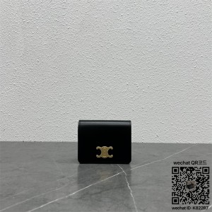 셀린느 CELINE 트리옹프 컴팩트 지갑 - 트리옹프 캔버스 탠 반지갑 101622