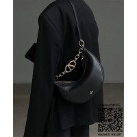 발렌티노 Valentino 브이로고 문 스몰 소프트 그레인 송아지 가죽 체인 호보 백