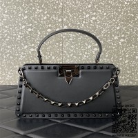 발렌티노 Valentino  가라바니  락스터드23 토트백