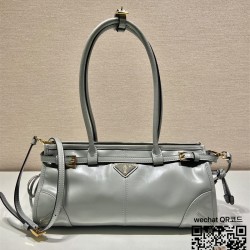 프라다 PRADA 미디엄 가죽 핸드백 1BA426A