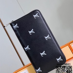 루이비통 LOUIS VUITTON 지피 장지갑 M83193