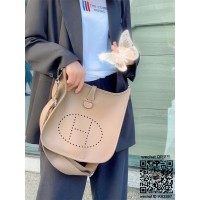 에르메스 HERMES  에블린 토고가죽 TOGO   29Cm