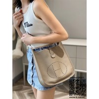 에르메스 HERMES  에블린 토고가죽 TOGO   29Cm