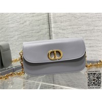 디올 DIOR 몽테인 애비뉴 크로스백 22cm