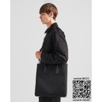 프라다 PRADA 신상  리나일론 및 브러쉬드 가죽 토트백 2VG115