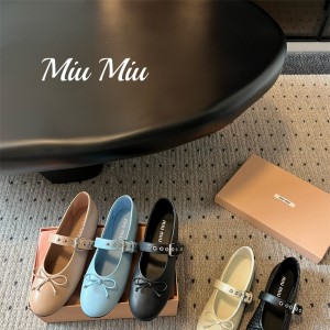 미우미우 MIUMIU 로퍼 구두 슈즈