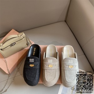 미우미우 MIUMIU 힐 샌들 슬리퍼