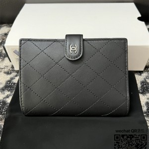 샤넬 CHANEL 여권지갑