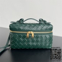 보테가베네타 BV 스트랩 장식의 베니티 케이스 789109