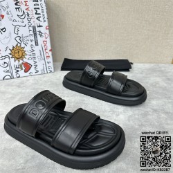돌체앤가바나 슬리퍼 샌들