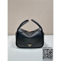 프라다 PRADA 신상 가죽 핸드백 1BA451