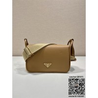 프라다 PRADA 신상 가죽 크로스백 숄더백 1BD372