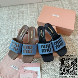 미우미우 MIUMIU 힐 샌들 슬리퍼