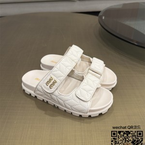 미우미우 MIUMIU 힐 샌들 슬리퍼