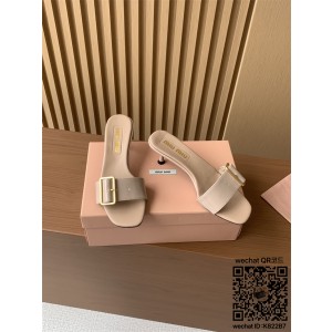 미우미우 MIUMIU 힐 샌들 슬리퍼