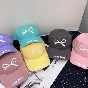 미우미우 MIUMIU 모자