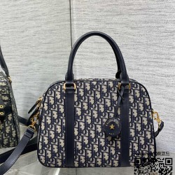 디올 DIOR 신상 오블리크 보스턴백