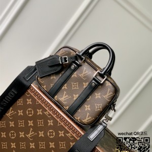 루이비통 Louis Vuitton 나노 포르테 도큐멍 보야주 M82770