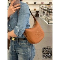 셀린느 CELINE 트리옹프 엘로이즈백 - 서플 카프스킨 탠 117253