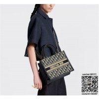 디올 DIOR 북토트백26.5CM