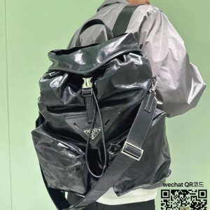 프라다 PRADA 신상 가죽 백팩 2VZ108