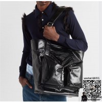 프라다 PRADA 신상 가죽 토트백 2VG120