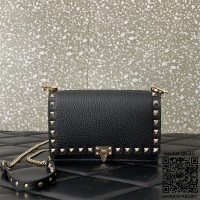 발렌티노 Valentino 스몰 락스터드23 스무드 송아지 가죽 숄더백