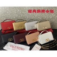 발렌티노 Valentino  가라바니   브이로고  체인숄더백