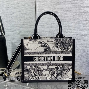 디올 DIOR 북토트백26.5CM