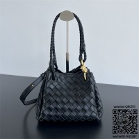 보테가베네타 BV 스몰 파라슈트 숄더백 796569