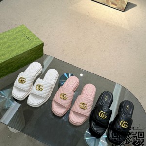 구찌 GUCCI 힐 샌들 슬리퍼