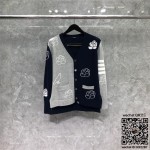 톰브라운 THOM BROWNE 가디건 남여공용