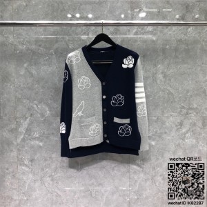 톰브라운 THOM BROWNE 가디건 남여공용