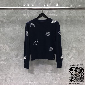 톰브라운 THOM BROWNE 스웨터