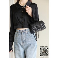 샤넬 CHANEL 뉴미니 탑핸들백 램스킨 금장 20cm